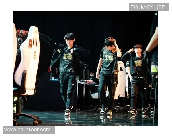 EDG青年赛战术解析：团队协作与创新策略的完美结合