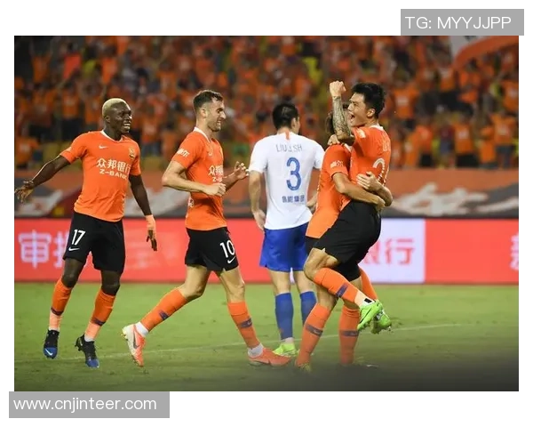 武汉足球队与南京足球队速度较量的赛后分析与反思